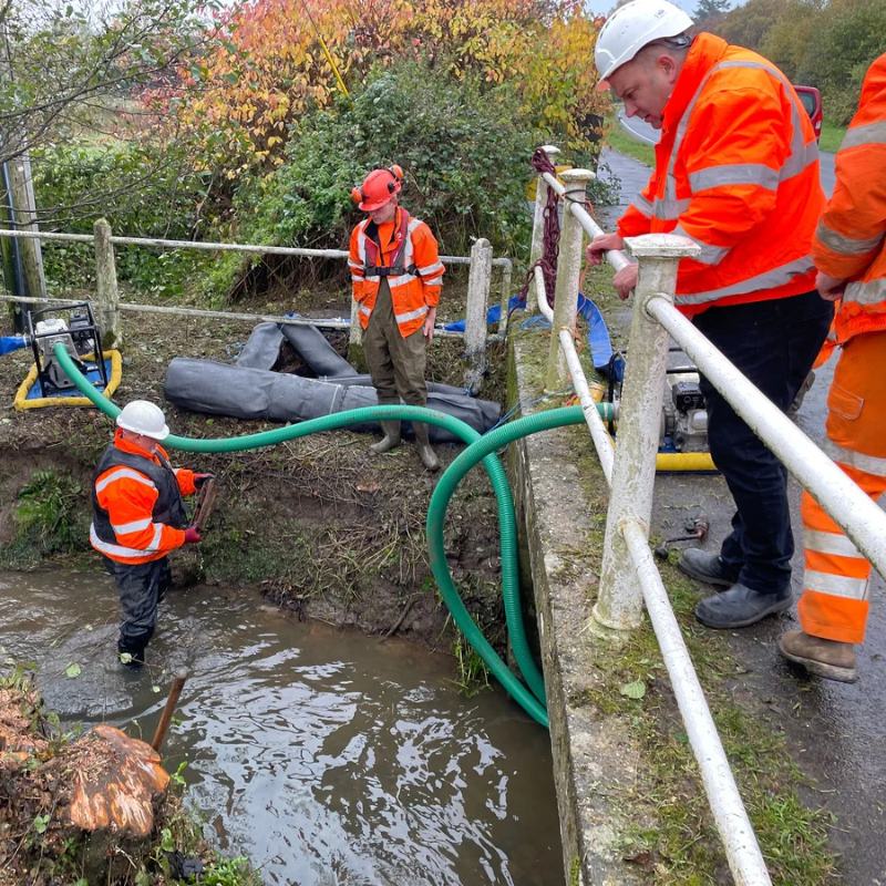 Our teams installed temporary flumes and dams proceeded to pump the water from outside the designated working area.